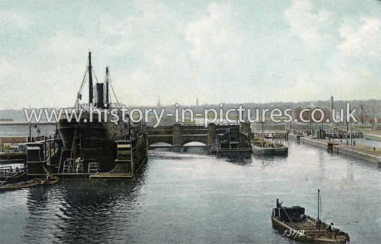 The Ship Canal, Manchester. c.1906